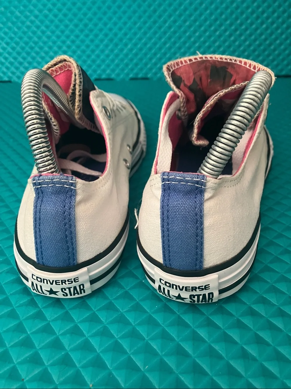 CONVERSE Big Girl Chuck Taylor All Star Low Top Double Tongue White sneakers 5.5